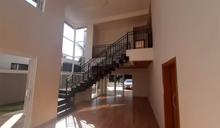 Casa em Condomínio para locação 400m²