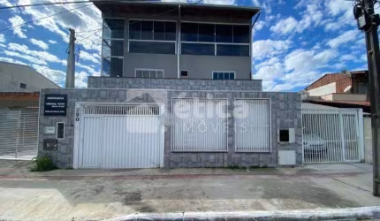 Vendo Linda Casa Triplex no Bairro Santa Regina, Itajaí