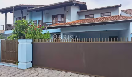 CASA NO BAIRRO VILA LALAU