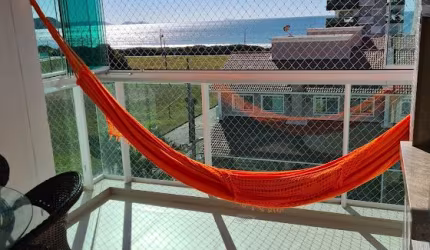 Apartamento à Venda, Mobiliado, 02 Dormitórios, Bem Localizado na Praia De Palmas/SC