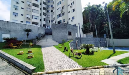 (Permuta ou financiamento) Excelente cobertura 05 suítes (sendo 02 Demi suítes) Balneário Pioneiros em Camboriú SC