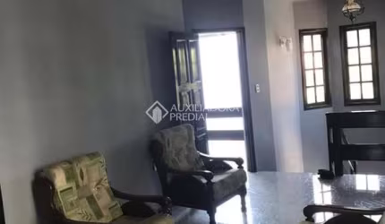 Casa com 3 quartos à venda na Rua José Loureiro da Silva, 181, Vila Olímpica, Esteio, 256 m2 por R$ 1.600.000