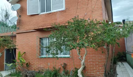 Casa com 3 quartos à venda na Rua Doutor Nelson Paim Terra, 200, Rio Branco, Canoas, 96 m2 por R$ 370.000