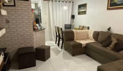 Sobrado com 2 dormitórios à venda, 91 m² por R$ 398.000,00 - Itaquera - São Paulo/SP