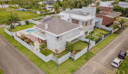 Casa com 4 quartos à venda na Paraguai, 321, Capri, São Francisco do Sul por R$ 3.500.000