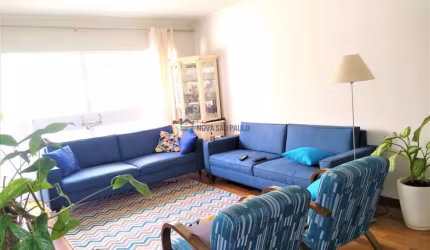 Casa térrea com 03 dormitórios, 03 vagas na Vila Mariana.