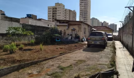 Terreno Vila Gumercindo. 10x42m. 5 Kitnets.