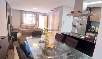 Sobrado Triplex em condomínio, 3 dormitórios com Suíte, 3 vagas próximo ao Metrô Saúde