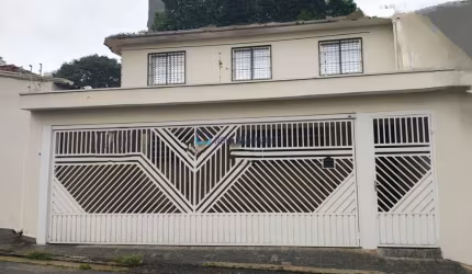 Sobrado à venda Vila Gumercindo / 3 dormitórios/ 2 vagas/ 120 m²