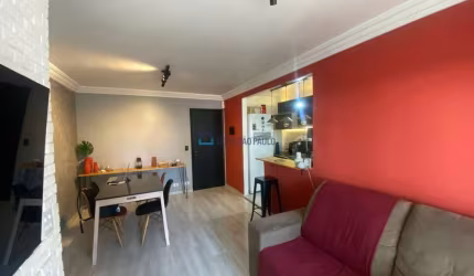 Apartamento  com 2 dormitórios na região do Jabaquara.