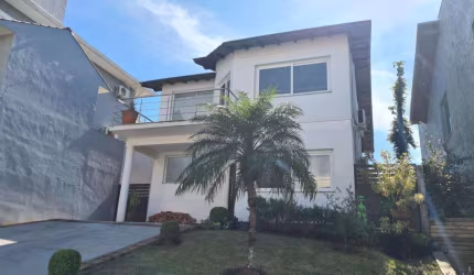 Casa de condomínio 3 dormitórios à venda no Bairro Condomínio Buena Vista com 179 m² de área privativa - 2 vagas de garagem