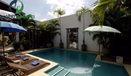 Casa 4 Suítes 2 Anexos com 1 Suíte Piscina 4 Vagas
