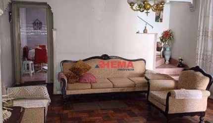 Sobrado com 3 dormitórios à venda, 202 m² por R$ 1.060.000,00 - Campo Grande - Santos/SP