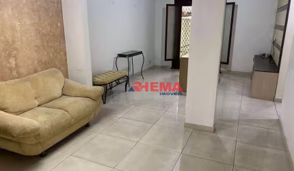 Sobrado com 3 dormitórios à venda, 27859 m² por R$ 1.100.000,00 - Marapé - Santos/SP