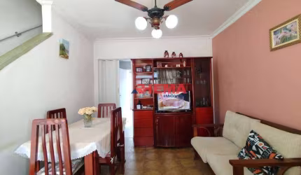 Sobrado com 2 dormitórios à venda, 69 m² por R$ 445.000,00 - Macuco - Santos/SP