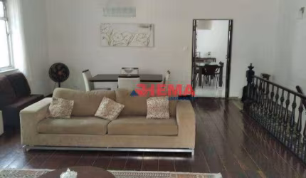 Sobrado com 3 dormitórios à venda, 199 m² por R$ 1.290.000,00 - Boqueirão - Santos/SP