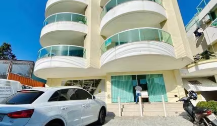 Apartamento com 3 dormitórios à venda, 235 m² por R$ 2.350.000,00 - Centro - Bombinhas/SC