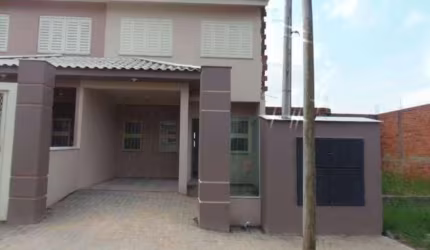 Casa à venda - no Centro