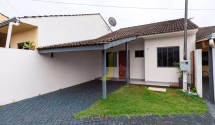 CASA COM COZINHA PLANEJADA