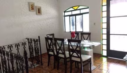 Casa com 4 quartos à venda na Rua São Sebastião do Maranhão, Jardim Leblon, Belo Horizonte, 160 m2 por R$ 600.000