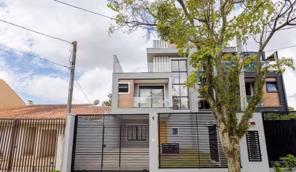 Sobrado para Venda em Curitiba, Jardim das Américas, 3 dormitórios, 1 suíte, 4 banheiros, 2 vagas