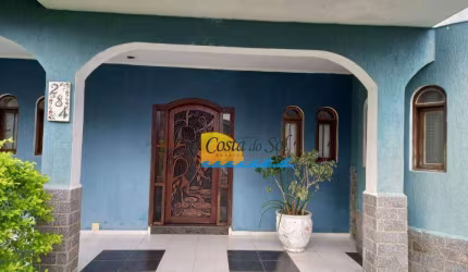 Sobrado com 4 dormitórios à venda, 300 m² por R$ 1.500.000,00 - Solemar - Praia Grande/SP