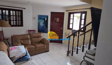 Sobrado com 4 dormitórios no Tude Bastos