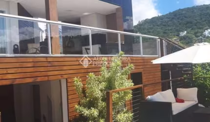 Casa com 3 quartos à venda na Dolores Fermina De Abreu, 8, Ferraz, Garopaba, 400 m2 por R$ 3.300.000