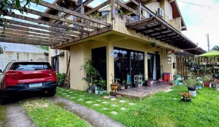 Casa com 3 quartos à venda na Ismael Lobo, 380, Centro, Garopaba, 152 m2 por R$ 1.190.000