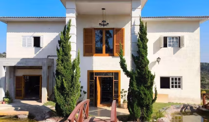 Casa à venda em Mairinque, Condomínio Porta do Sol, com 6 suítes, com 1500 m²