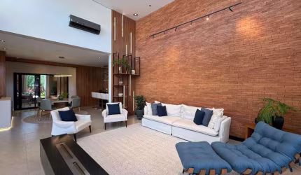 Casa à venda em Araçoiaba da Serra, Condomínio Lago Azul, com 3 suítes, com 350 m²