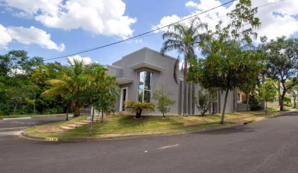 Casa para alugar no Condomínio Residencial Vila dos Inglezes em Sorocaba SP - 3 quartos por R$ 9.500