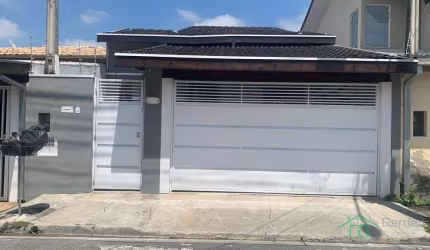 Casa em Loteamento Villa Branca