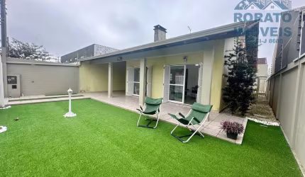Casa com Ar Condicionado e Piscina - Locação Diária