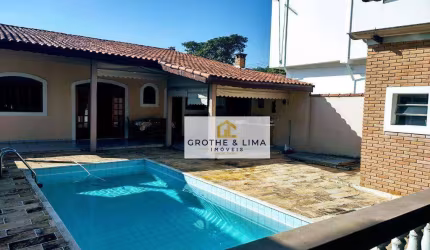 Casa com 3 dormitórios à venda, 250 m² por R$ 2.020.000,00 - Bosque dos Eucaliptos - São José dos Campos/SP