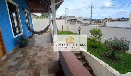 Sobrado com 3 dormitórios à venda, 274 m² por R$ 965.000,00 - Campos Elíseos - Taubaté/SP