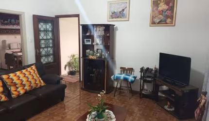 Casa com 3 dormitórios à venda, 90 m² por R$ 380.000 - Jardim dos Estados - Taubaté/SP