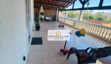 Casa com 3 dormitórios à venda, 110 m² por R$ 750.000,00 - Jardim Satélite - São José dos Campos/SP