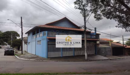 Excelente Sobrado com 4 dormitórios à venda, 280 m² - Cidade Morumbi - São José dos Campos/SP