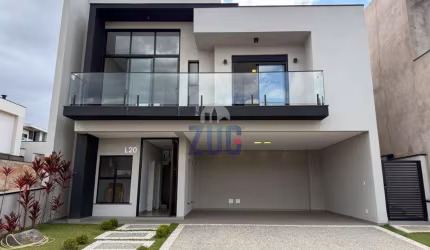 Sobrado à venda em Valinhos, Roncáglia, com 3 suítes, com 247.6 m²