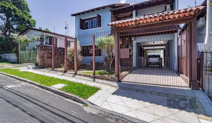 Casa 3 Dormitório(s) Bairro Vera Cruz