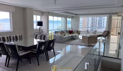 Duplex com vista mar