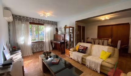 Casa com 3 quartos à venda na Rua Líbano, Higienópolis, Porto Alegre, 250 m2 por R$ 1.550.000