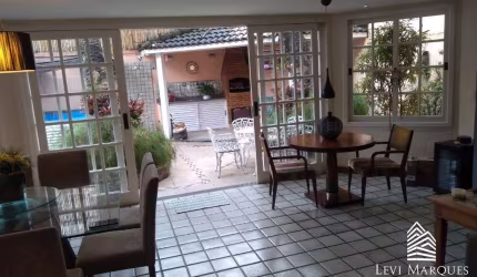 Casa em condomínio fechado com 5 quartos para alugar na Rua Itapuca, 120, Ingá, Niterói, 224 m2 por R$ 7.500