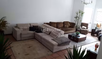 Casa com 3 quartos à venda na Rua Moçambique, 80, Parque Monte Alegre, Taboão da Serra, 350 m2 por R$ 1.200.000