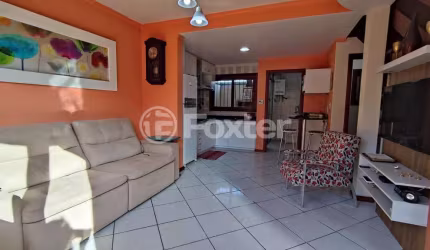 Casa em condomínio fechado com 2 quartos à venda na Rua Alegrete, 420, Parque Amador, Esteio, 70 m2 por R$ 300.000