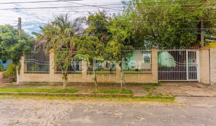Casa com 3 quartos à venda na Rua Caetano La Porta, 345, Rubem Berta, Porto Alegre, 185 m2 por R$ 460.000