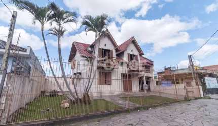 Casa com 3 quartos à venda na Rua Zeferino Dias, 823, Sarandi, Porto Alegre, 235 m2 por R$ 680.000