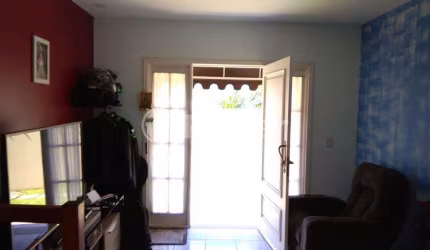Casa com 2 quartos à venda na Rua Luís Gali, 551, Parque Laje da Pedra, Canela, 68 m2 por R$ 435.000