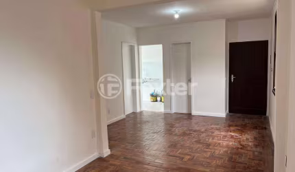 Apartamento com 2 quartos à venda na Avenida Francisco Talaia de Moura, 105, Rubem Berta, Porto Alegre, 62 m2 por R$ 175.000